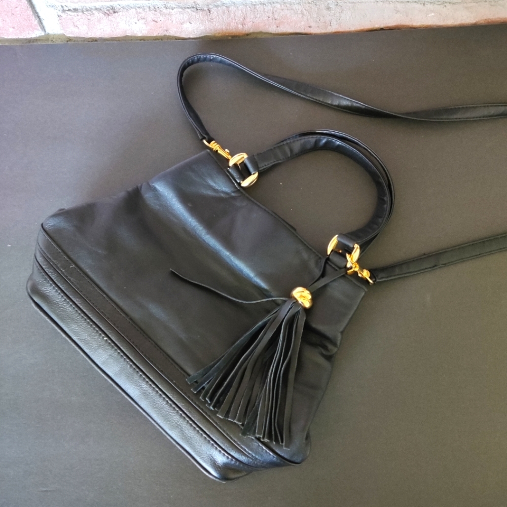 Laura Scott Small Black Purse